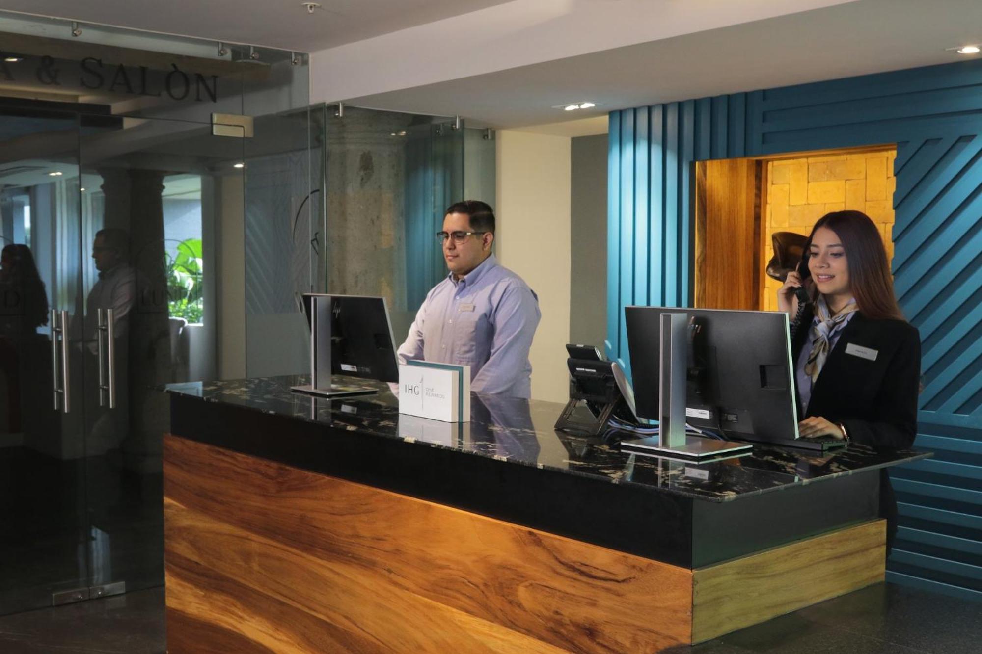 Hotel Indigo Guadalajara Expo By Ihg Eksteriør bilde